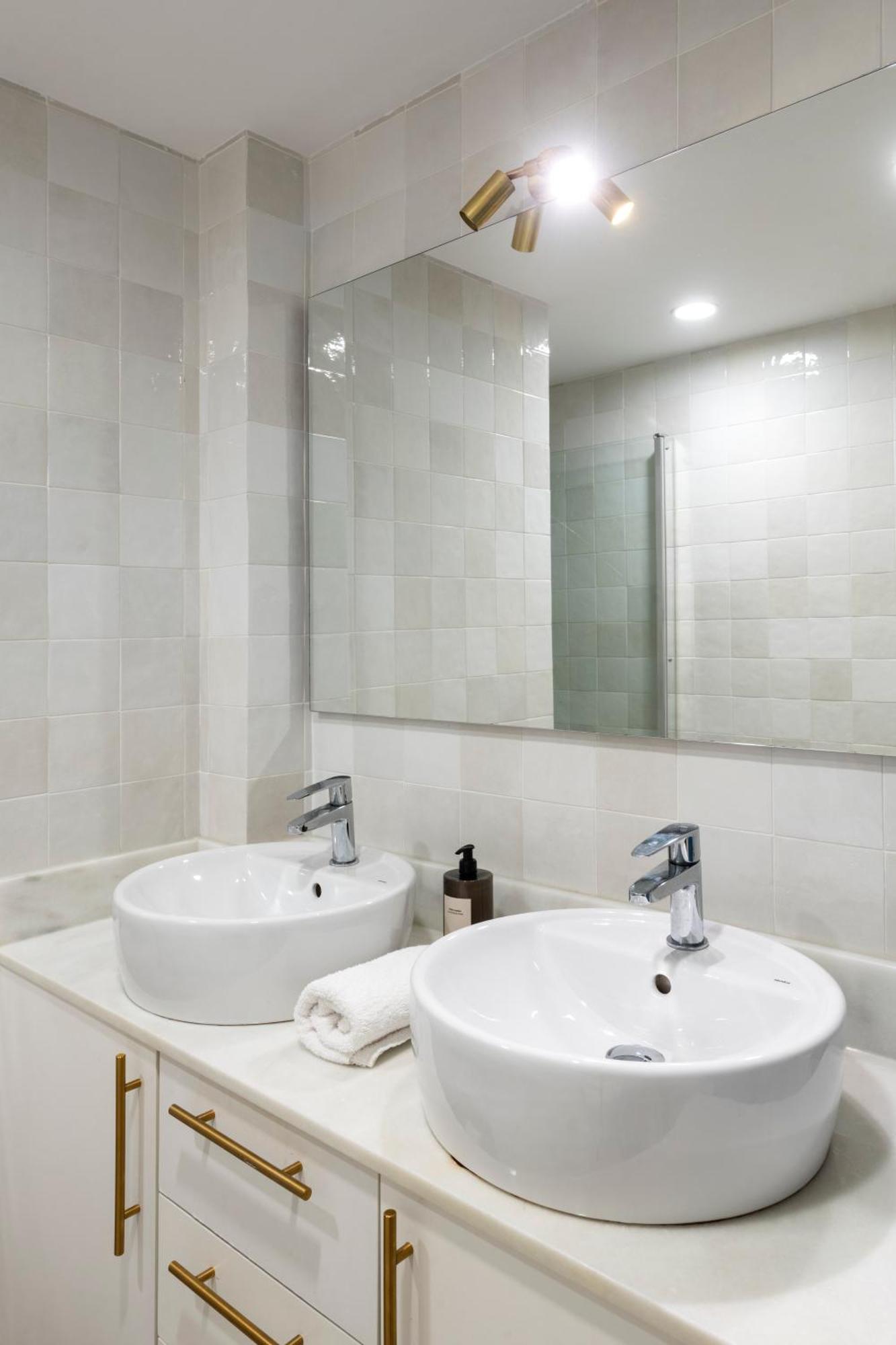 Unika Homes Puerta De La Maestranza Севиля Екстериор снимка